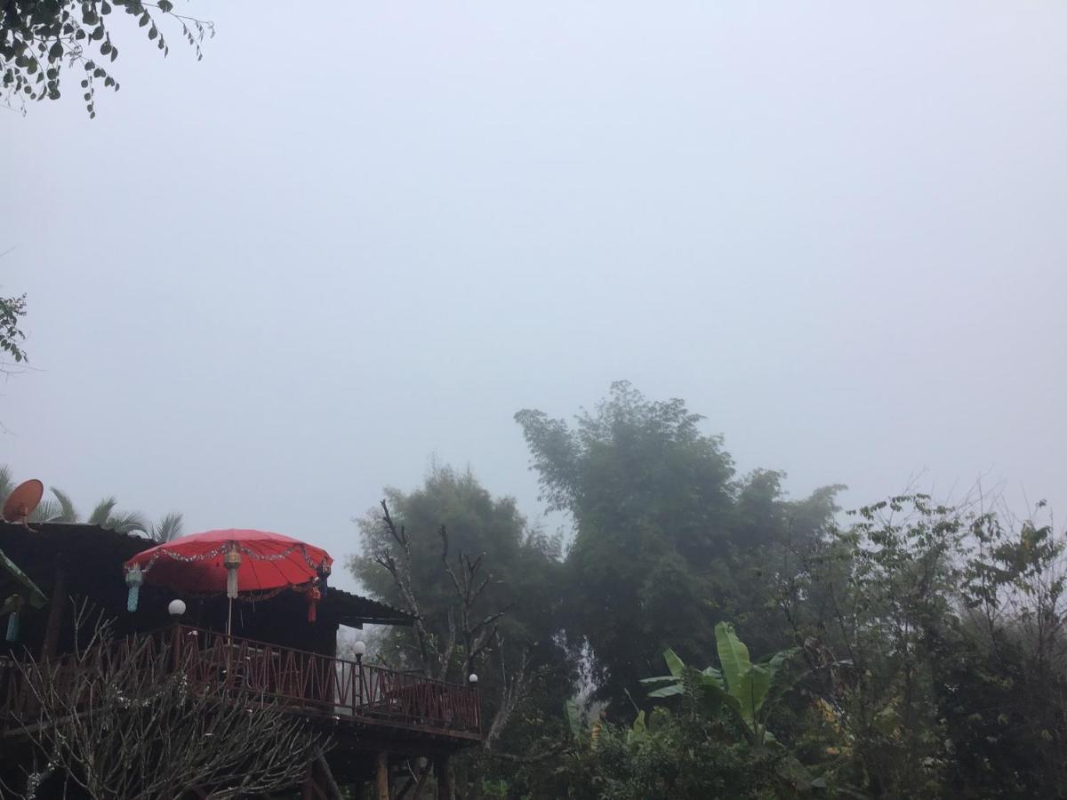 Forest Guesthouse Samoeng Buitenkant foto