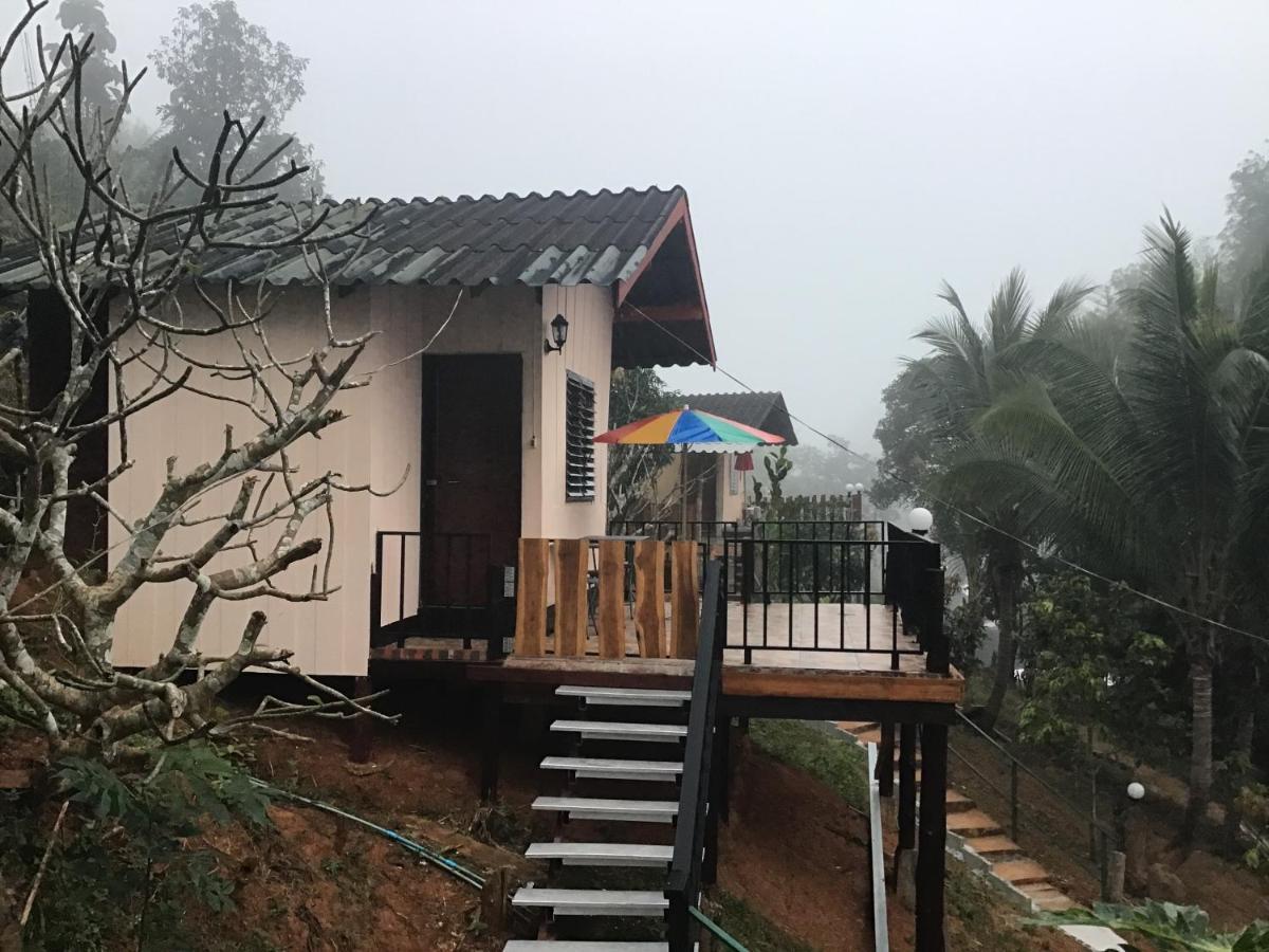 Forest Guesthouse Samoeng Buitenkant foto