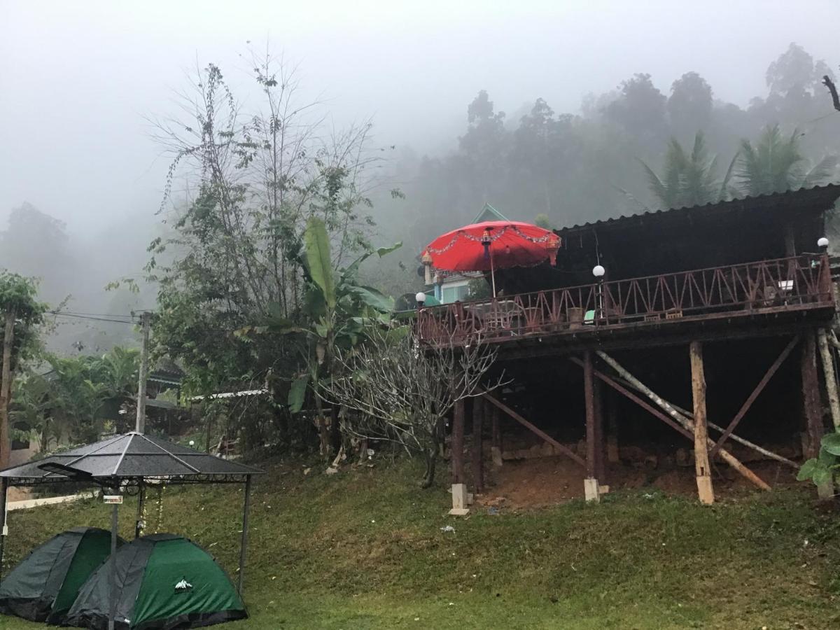 Forest Guesthouse Samoeng Buitenkant foto