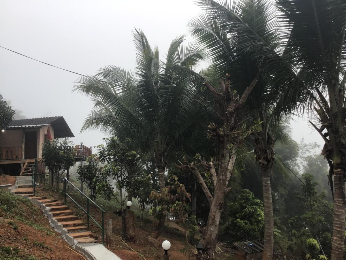 Forest Guesthouse Samoeng Buitenkant foto